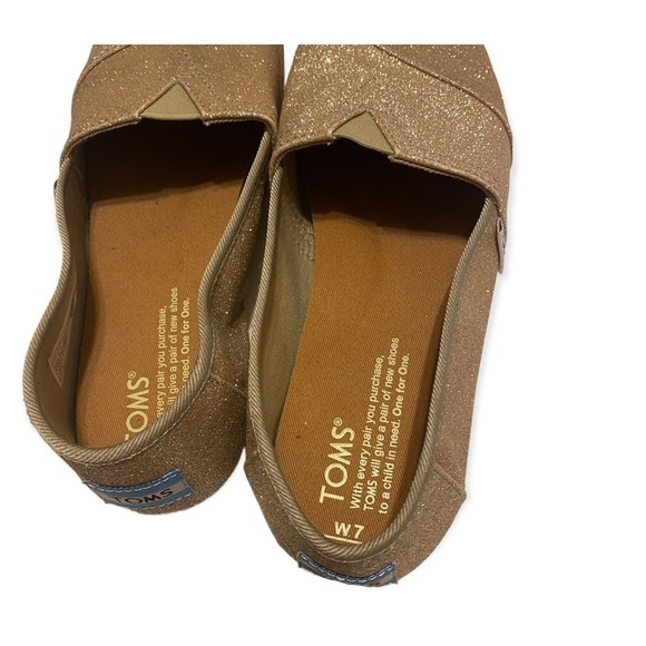 TOMS pink champagne glittery slip on sandals size 7 - Picture 2 of 6